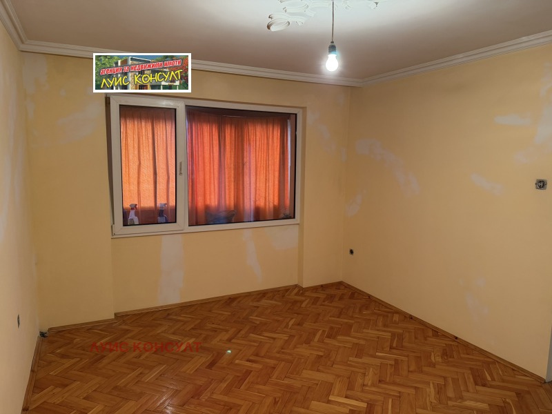 Продава 2-СТАЕН, гр. Монтана, Идеален център, снимка 6 - Апартаменти - 53268970