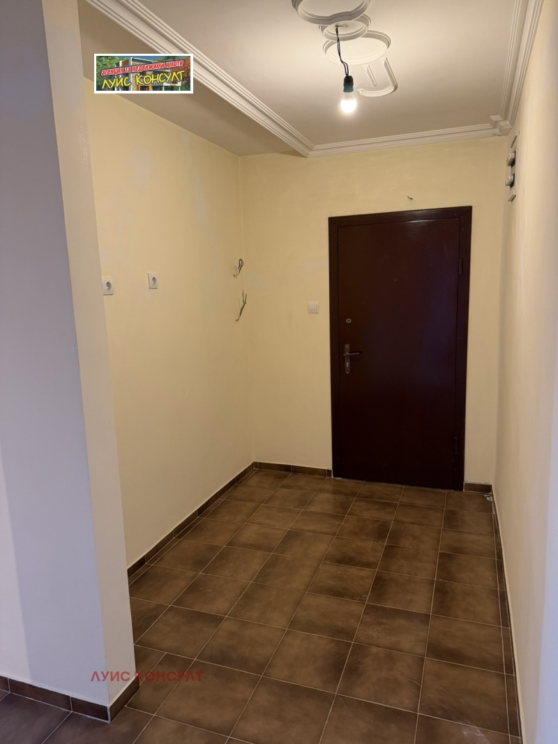 Продава 2-СТАЕН, гр. Монтана, Идеален център, снимка 5 - Апартаменти - 53268970