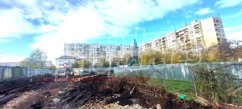 Продава 3-СТАЕН, гр. София, Люлин 8, снимка 13 - Апартаменти - 53106600