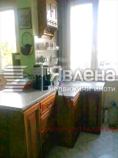 Продава 3-СТАЕН, гр. София, Оборище, снимка 5 - Апартаменти - 53831174