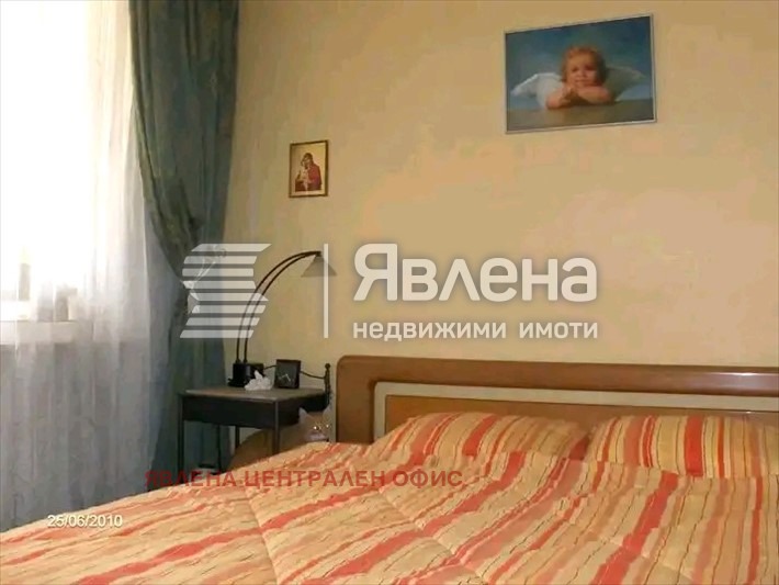 Продава 3-СТАЕН, гр. София, Оборище