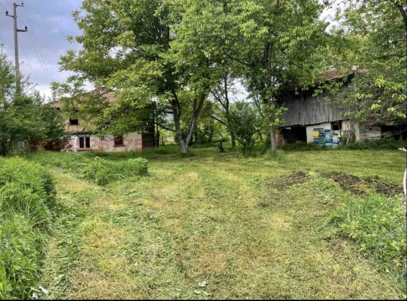 Продава КЪЩА, с. Старо село, област Ловеч, снимка 4 - Къщи - 52785948