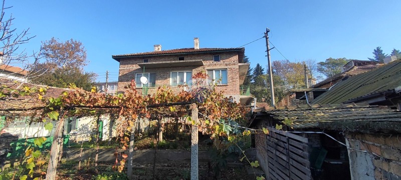 Продава КЪЩА, област Варна, гр. Белослав • 113000 € / 221008.79 лв. • 44159947 1