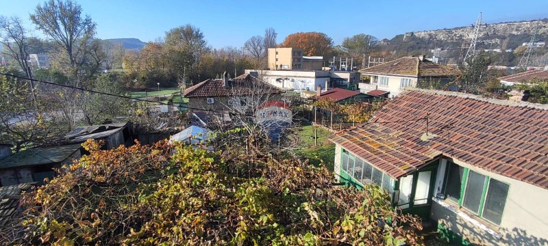 Продава КЪЩА, гр. Белослав, област Варна, снимка 10 - Къщи - 52503014