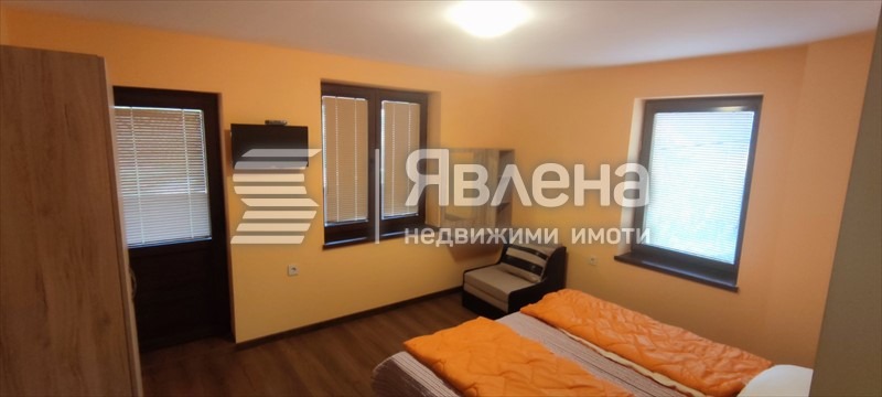 Продава КЪЩА, с. Голям извор, област Ловеч, снимка 11 - Къщи - 55149272