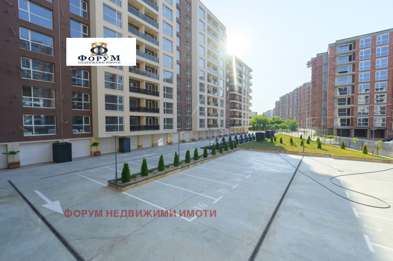 Продава ГАРАЖ, ПАРКОМЯСТО, гр. Пловдив, Южен, снимка 2 - Гаражи и паркоместа - 53271321