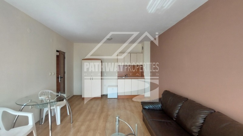 Продава  2-стаен област Бургас , к.к. Слънчев бряг , 68 кв.м | 44339637