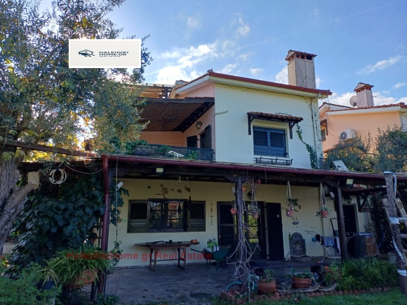 Продава МЕЗОНЕТ, Извън страната, област Извън страната