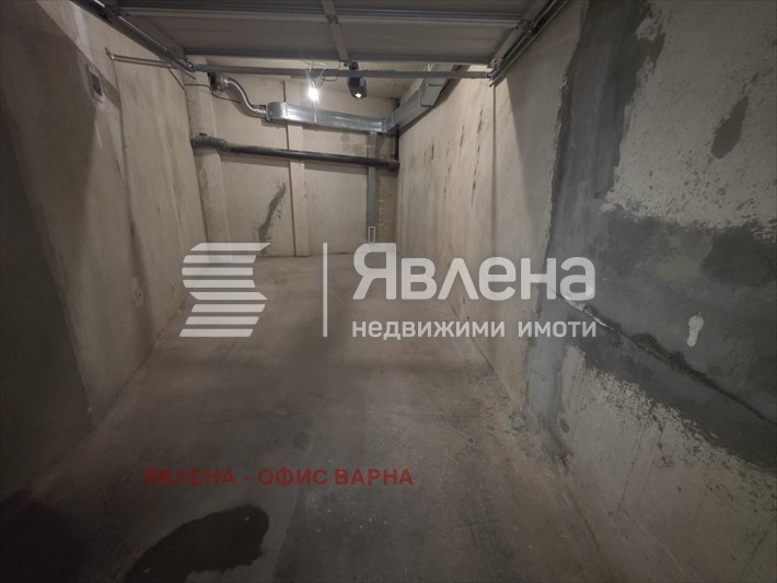 Продава ГАРАЖ, ПАРКОМЯСТО, гр. Варна, Операта, снимка 2 - Гаражи и паркоместа - 53761267