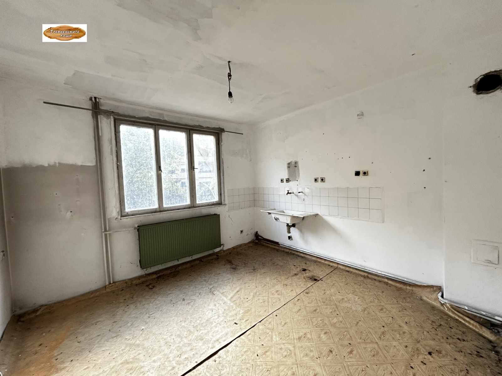 Продава КЪЩА, гр. Трявна, област Габрово, снимка 6 - Къщи - 56413076