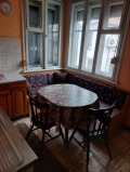 Продава ЕТАЖ ОТ КЪЩА, гр. Пловдив, Старият град, снимка 4 - Етаж от къща - 42741264