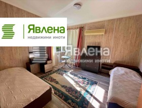 Продава  Етаж от къща, град София