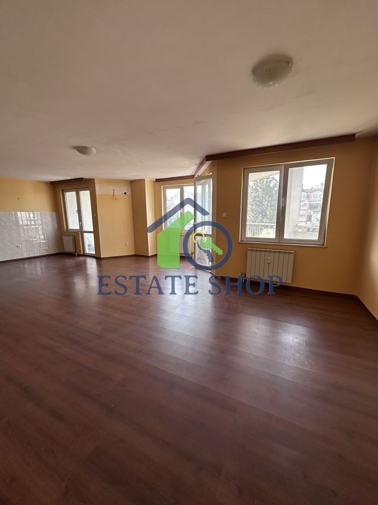 Satılık  2 yatak odası Plovdiv , Karşiyaka , 131 metrekare | 67602688