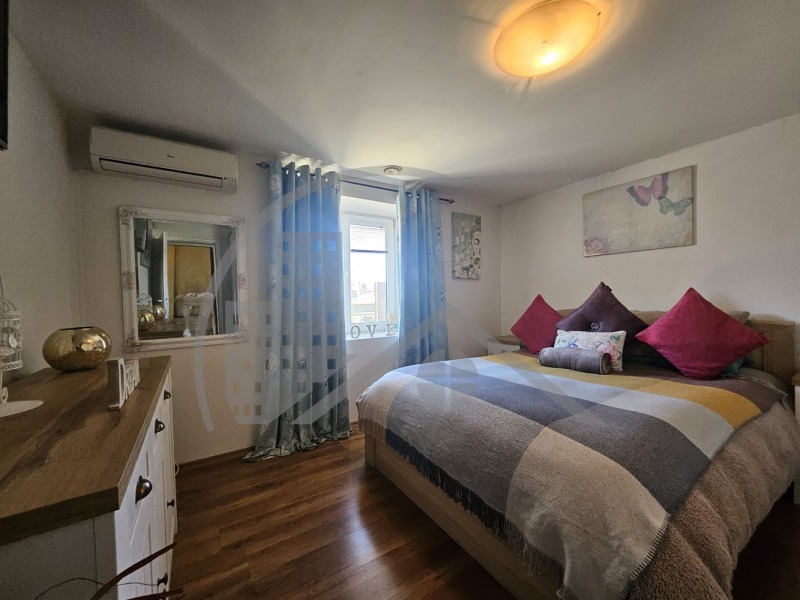 Продава КЪЩА, гр. Балчик, област Добрич, снимка 3 - Къщи - 53018630