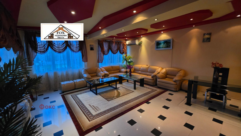 Продава КЪЩА, гр. Русе, област Русе