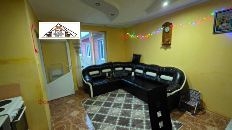 Продава КЪЩА, гр. Русе, област Русе, снимка 11 - Къщи - 53143257