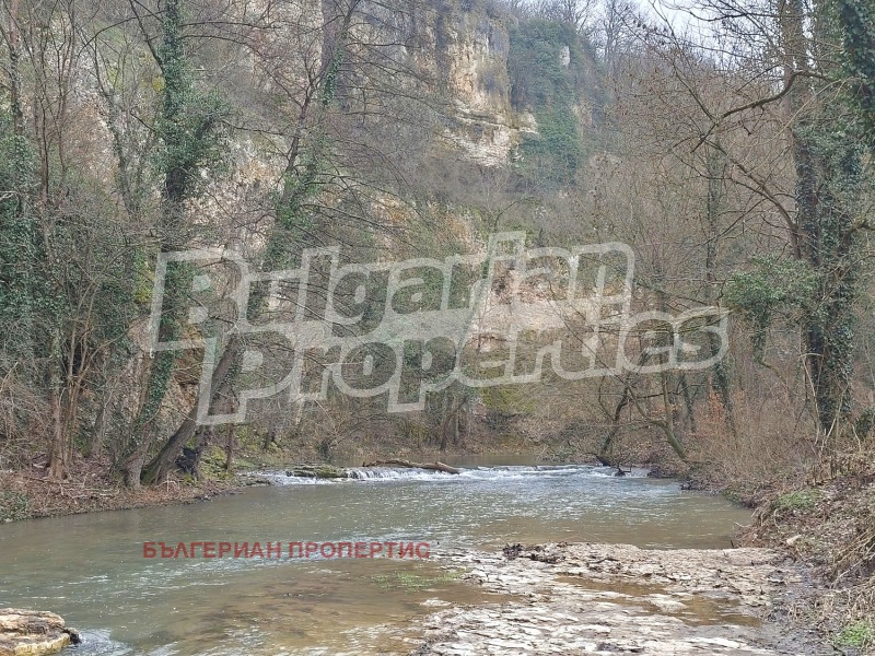 Продава КЪЩА, с. Драгана, област Ловеч, снимка 5 - Къщи - 53472316