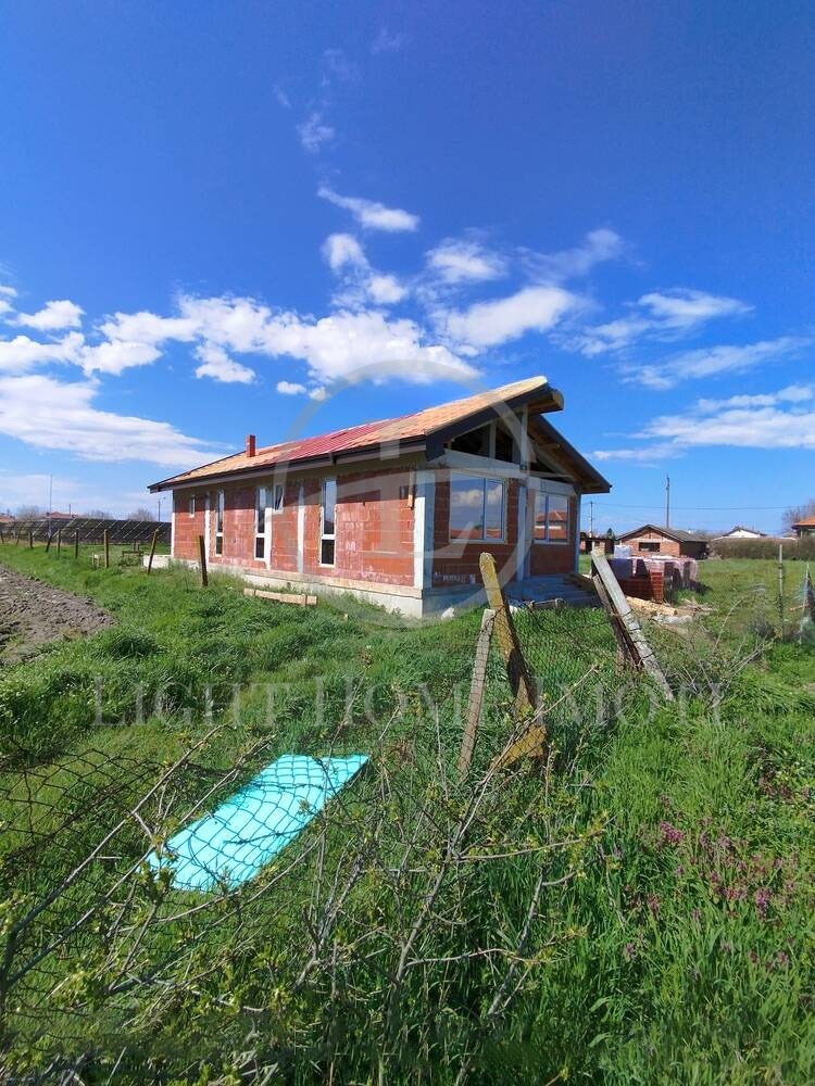 Продава КЪЩА, с. Граф Игнатиево, област Пловдив, снимка 6 - Къщи - 54460532