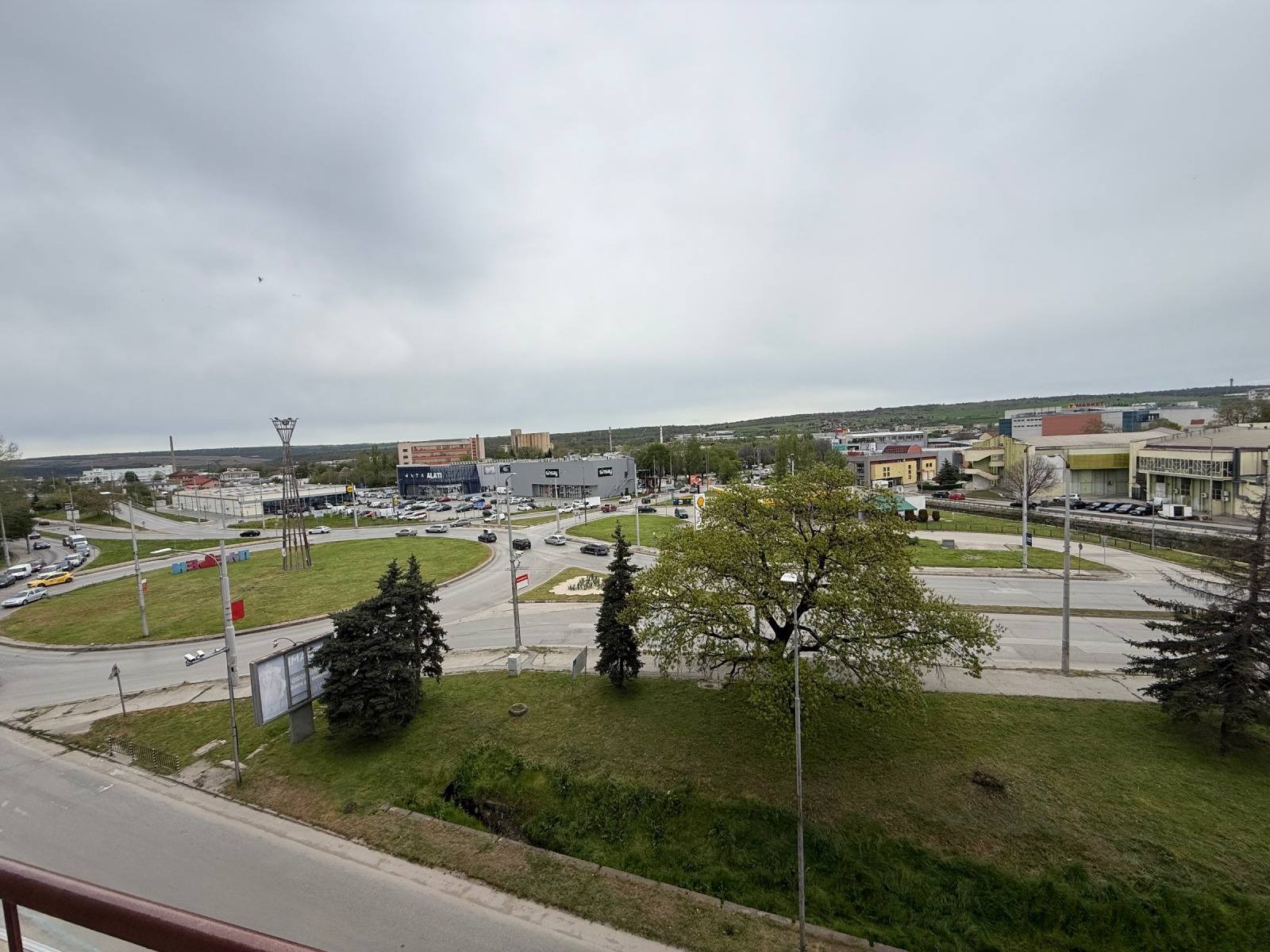 Продава 2-СТАЕН, гр. Плевен, Широк център, снимка 2 - Апартаменти - 55739248