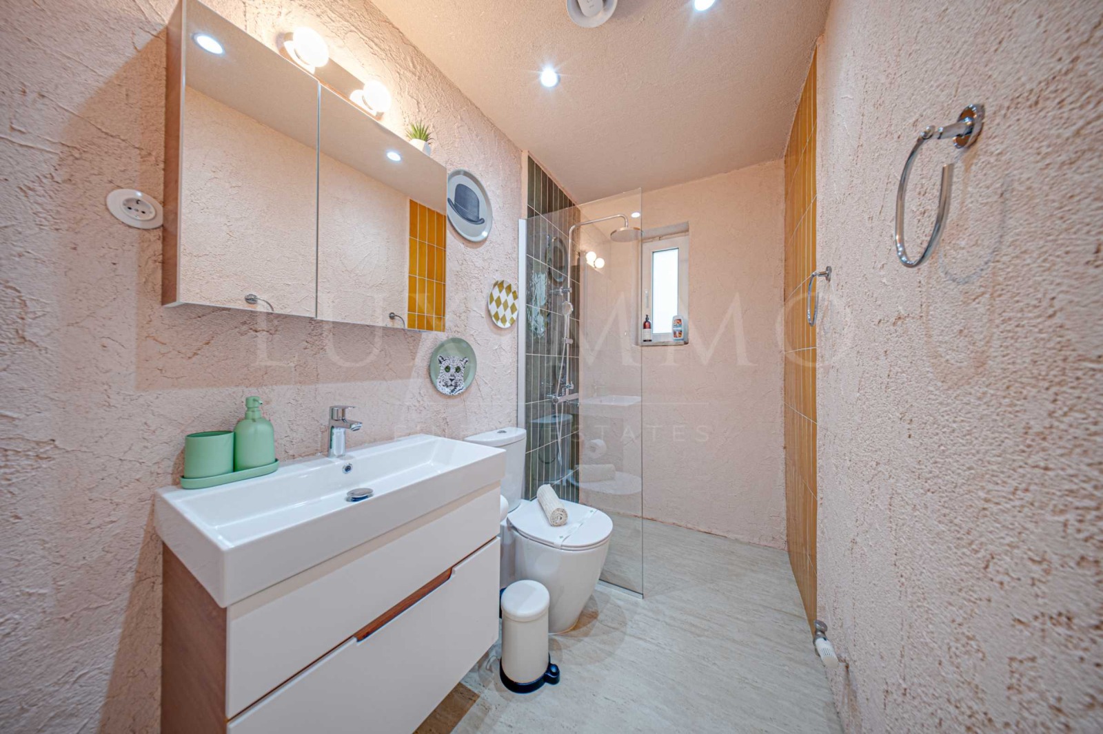Продава 2-СТАЕН, гр. София, Център, снимка 13 - Апартаменти - 56214822