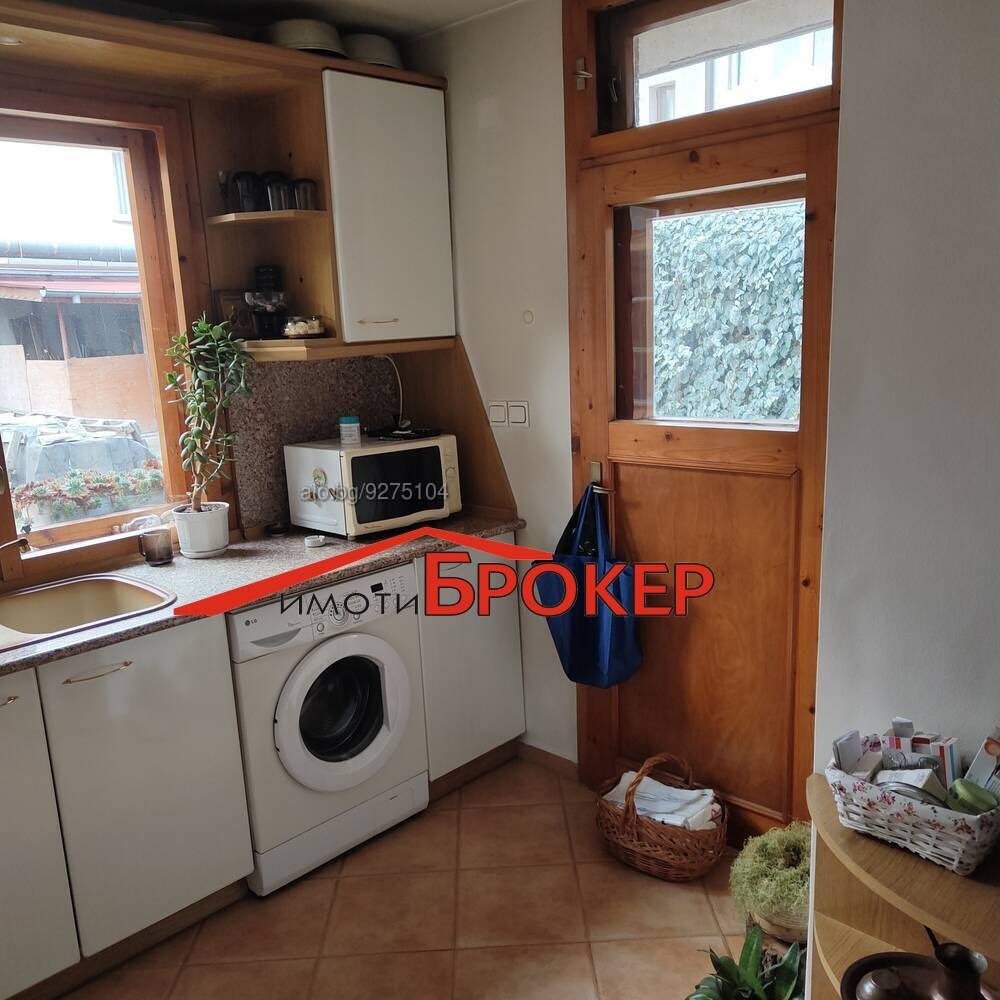 Продава 3-СТАЕН, гр. Сливен, Център, снимка 2 - Апартаменти - 51213574