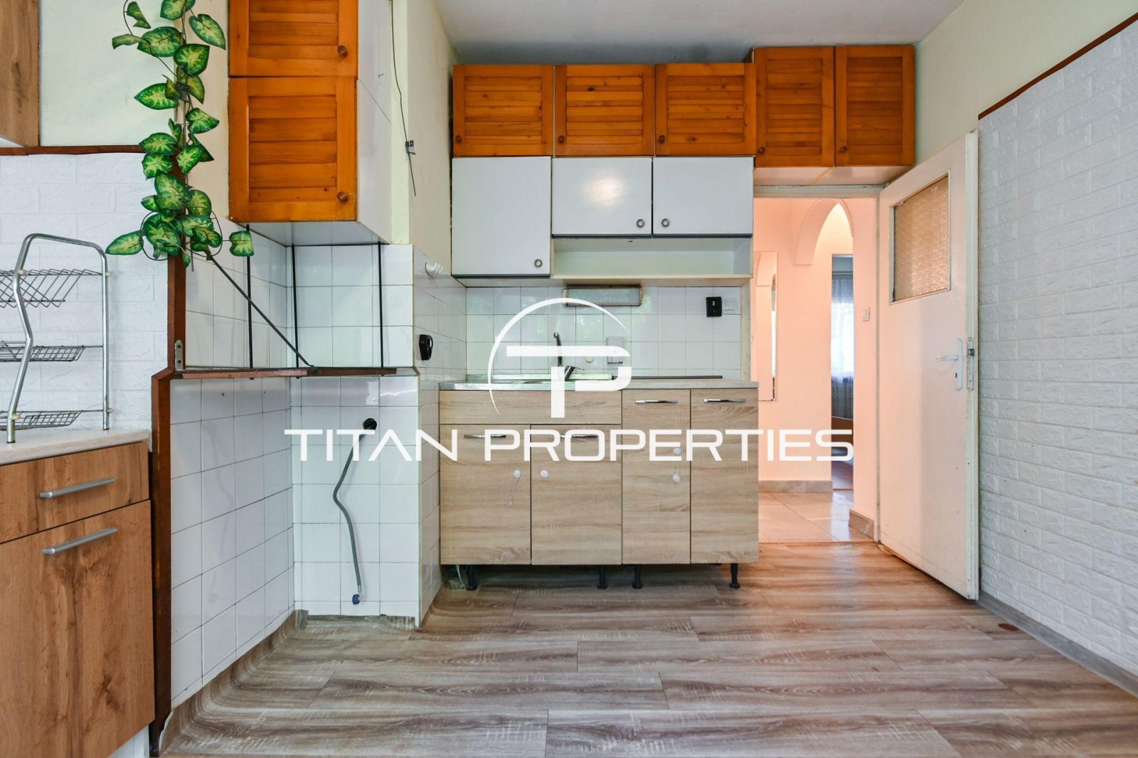 Продава 3-СТАЕН, гр. София, Света Троица, снимка 5 - Апартаменти - 55999688
