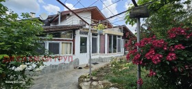 Casa m-t Perchemliyata, Varna