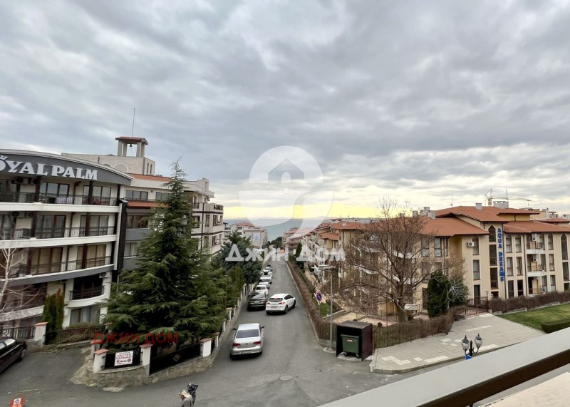 Продава  2-стаен област Бургас , гр. Свети Влас , 67 кв.м | 88672586