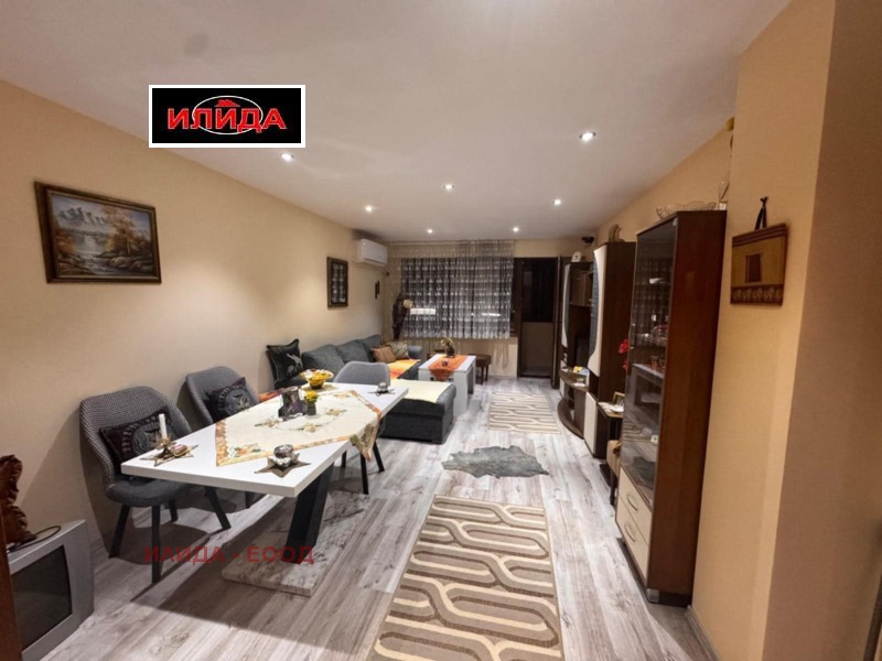 Продава  3-стаен град Русе , Здравец Изток , 80 кв.м | 36420245 - изображение [3]