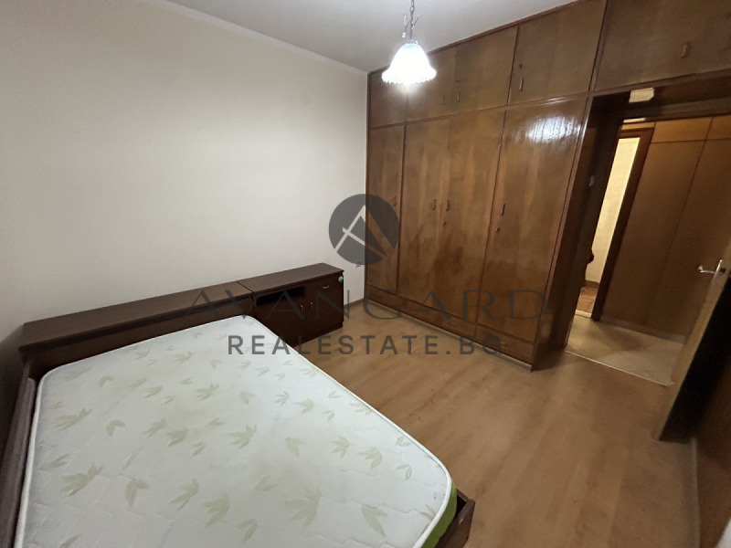 De vânzare  2 dormitoare Plovdiv , Țentâr , 80 mp | 84242017 - imagine [6]