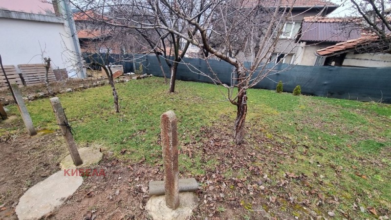 Продава ЕТАЖ ОТ КЪЩА, гр. Перник, Ралица, снимка 4 - Етаж от къща - 51561650