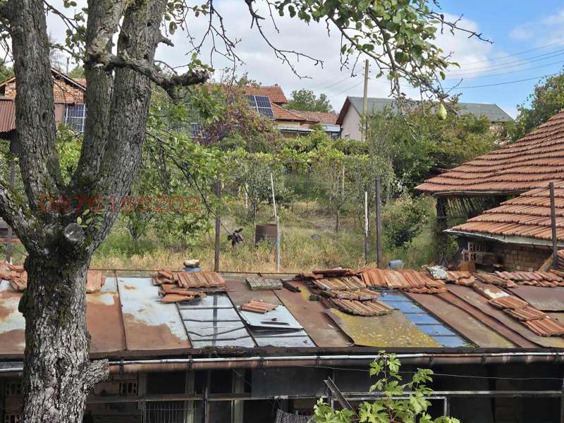 Продава КЪЩА, с. Лисец, област Ловеч, снимка 7 - Къщи - 52868643