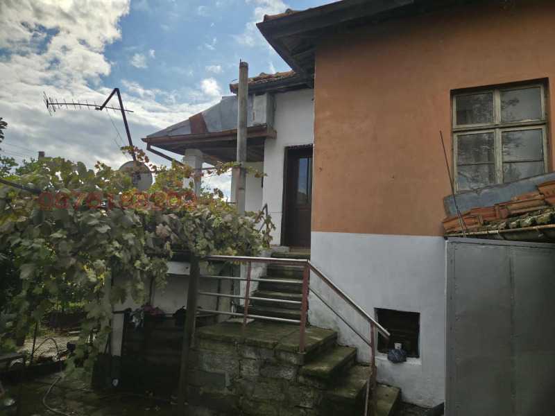 Продава КЪЩА, с. Лисец, област Ловеч, снимка 6 - Къщи - 52868643