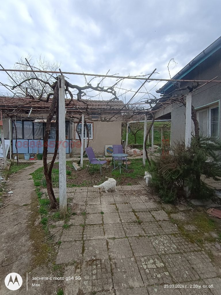 Продава КЪЩА, с. Деков, област Плевен, снимка 2 - Къщи - 56296163