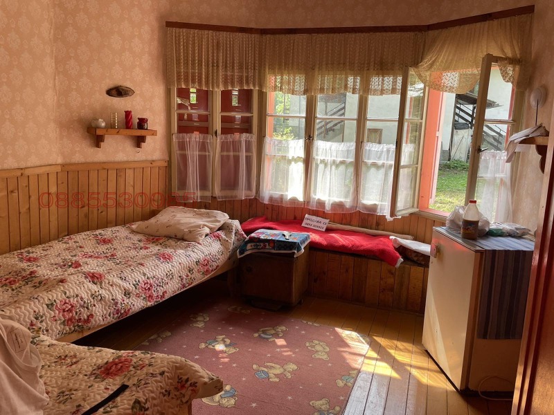 Продава ВИЛА, гр. Пещера, област Пазарджик, снимка 2 - Вили - 53012272