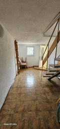 Продава КЪЩА, град Варна, м-т Перчемлията • 255000 € / 498736.65 лв. • 88448018 13