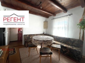 House Mezhdeni, region Gabrovo 10