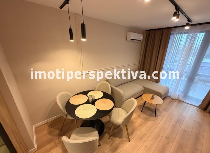 Продава 2-СТАЕН, гр. Пловдив, Кючук Париж, снимка 2 - Апартаменти - 52399307