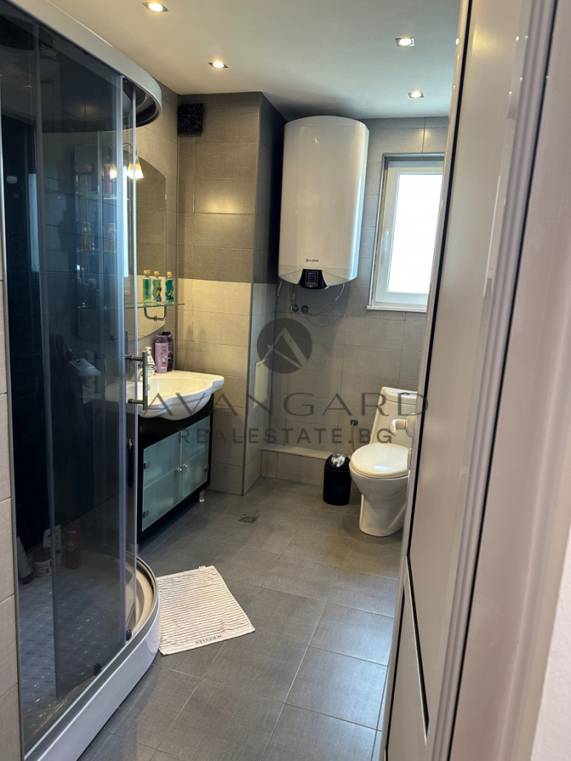 Till salu  Etagevåning Plovdiv , Centar , 140 kvm | 77997434 - bild [16]