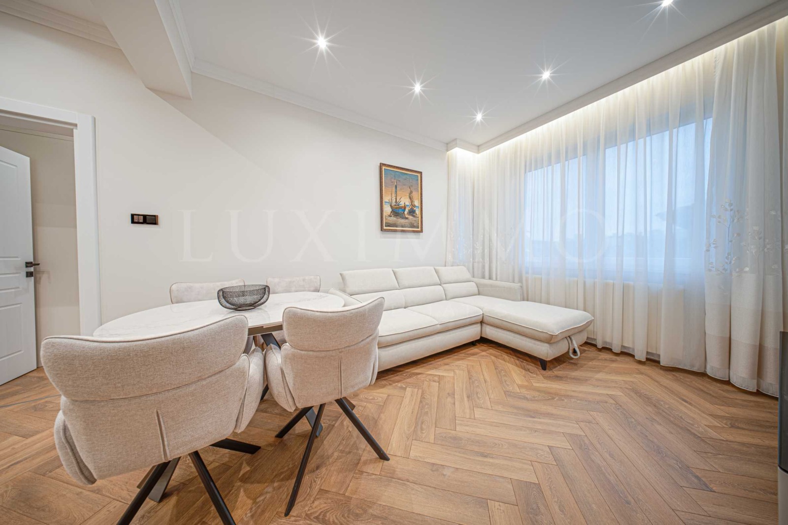Продава 3-СТАЕН, гр. София, Център, снимка 5 - Апартаменти - 56701184
