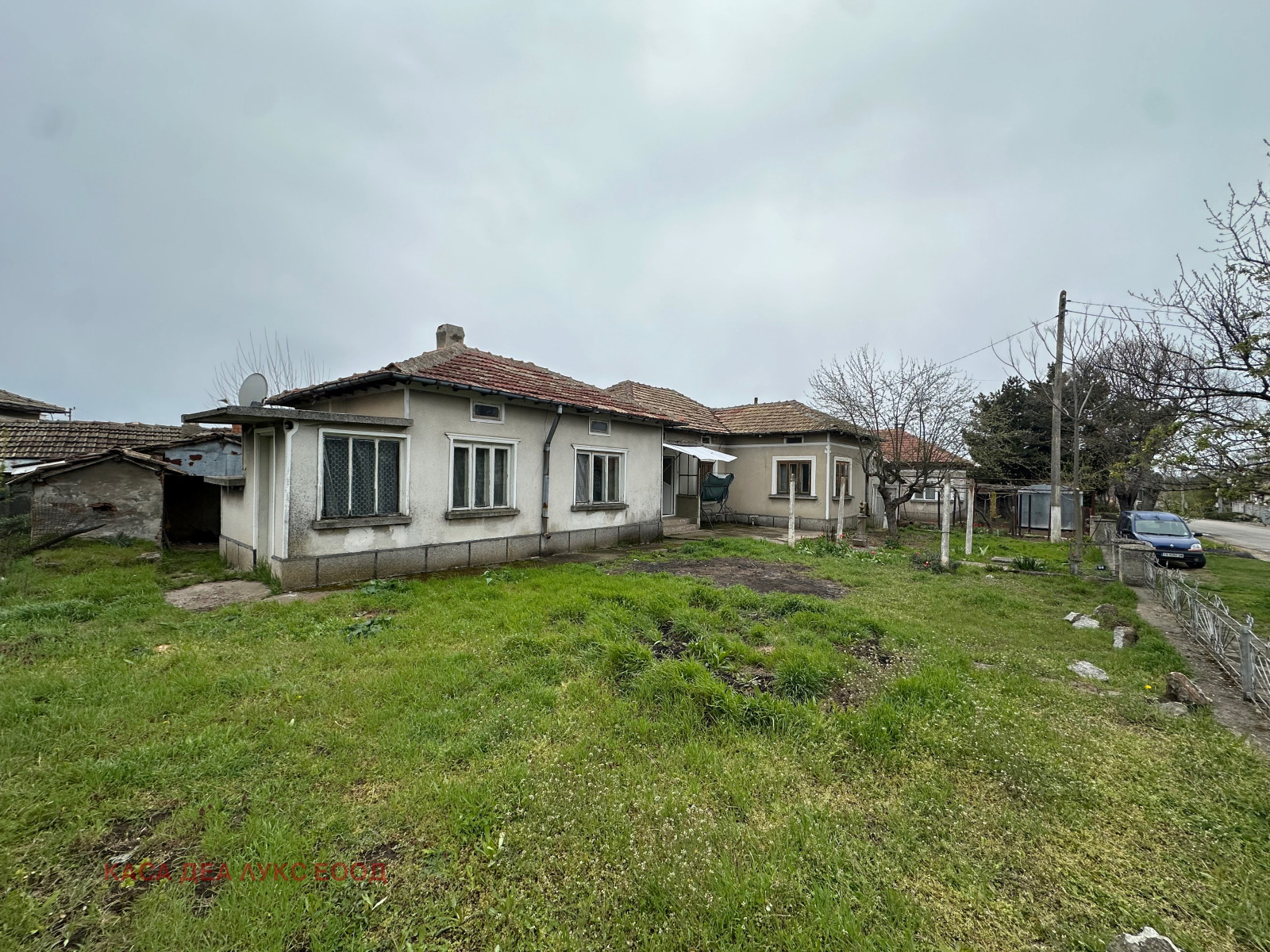 Продава КЪЩА, гр. Генерал Тошево, област Добрич, снимка 2 - Къщи - 54572252