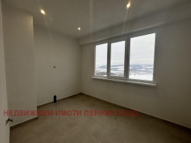 1 sypialnia Radomir, region Pernika 6