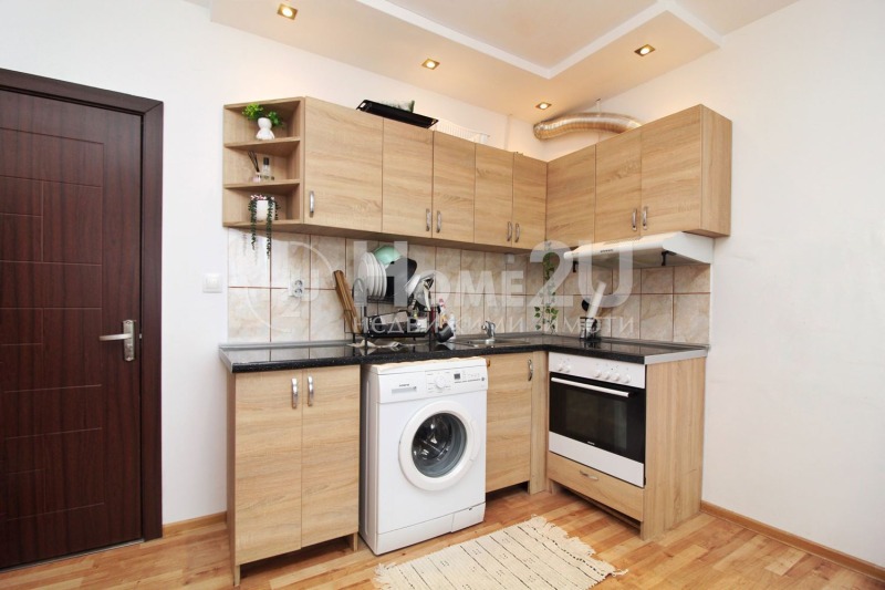 Продава  1-стаен град Пловдив , Христо Смирненски , 45 кв.м | 44121747 - изображение [4]