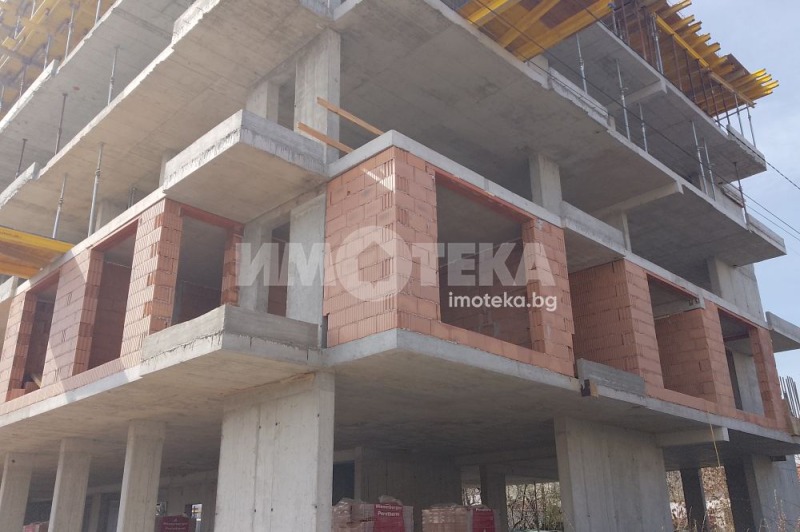 Na prodej  2 ložnice Sofia , Ljulin 8 , 108 m2 | 51352821