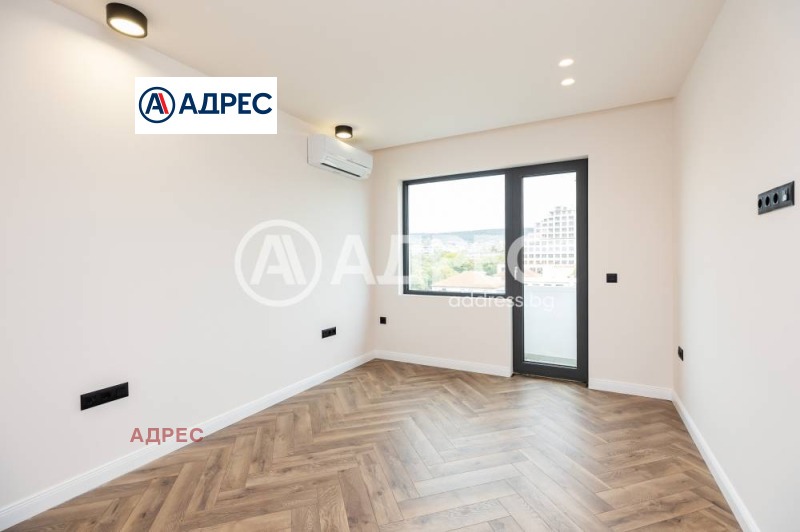 In vendita  2 camere da letto Varna , Chataldga , 100 mq | 94241919 - Immagine [4]