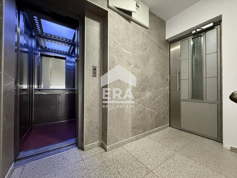 Продава 3-СТАЕН, гр. София, Център, снимка 13 - Апартаменти - 53072634