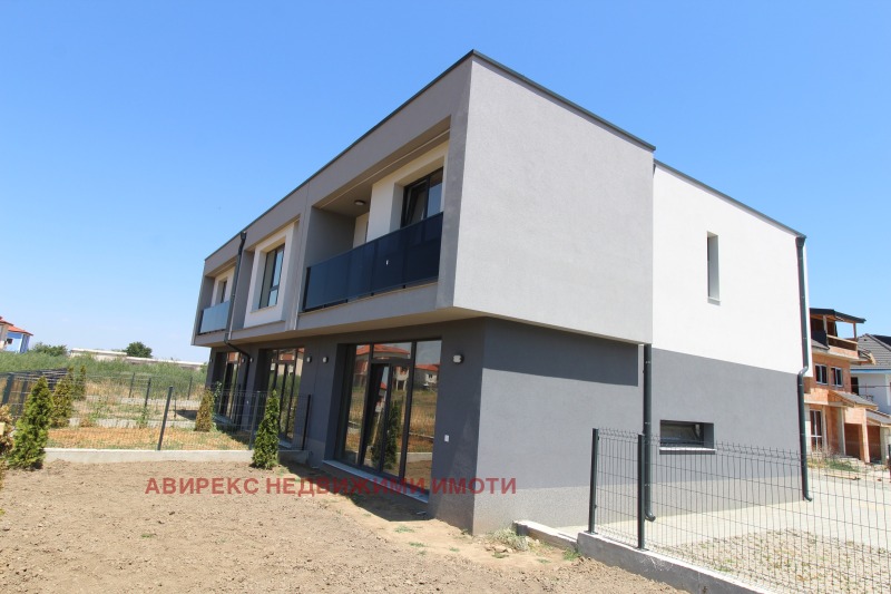 Προς πώληση  σπίτι περιοχή Plovdiv , Παρβενετσ , 122 τ.μ | 47474400 - εικόνα [4]