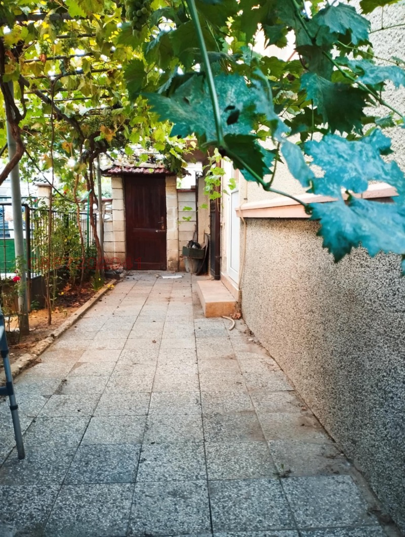 Продава КЪЩА, гр. Вълчи дол, област Варна, снимка 2 - Къщи - 53237191