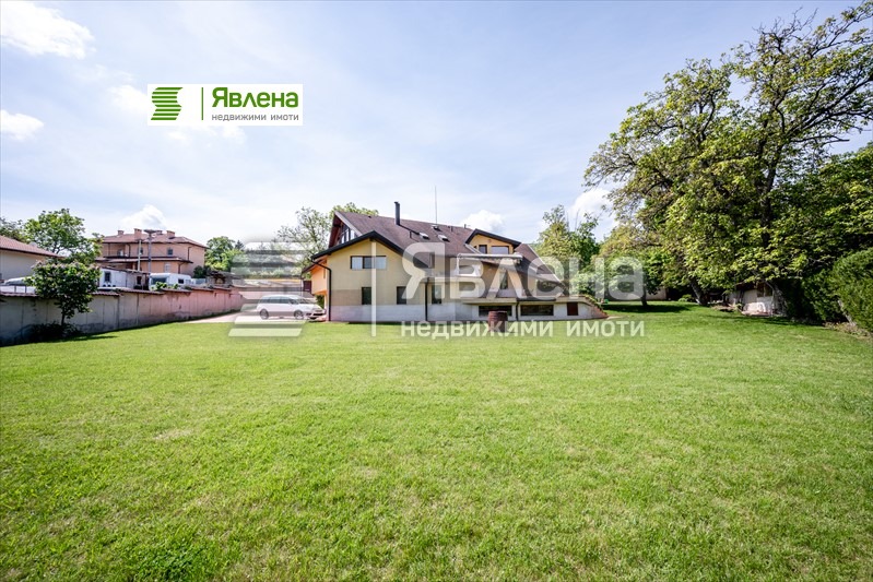 Продава КЪЩА, гр. София, с. Лозен, снимка 2 - Къщи - 55140146
