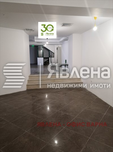 Till salu  Bar Varna , Levski 2 , 150 kvm | 60531725